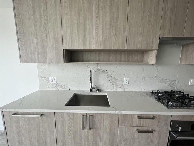 13350 Central Ave Unit 707
