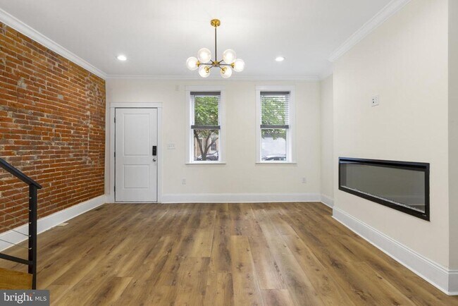 Photo - 1523 N 2nd St