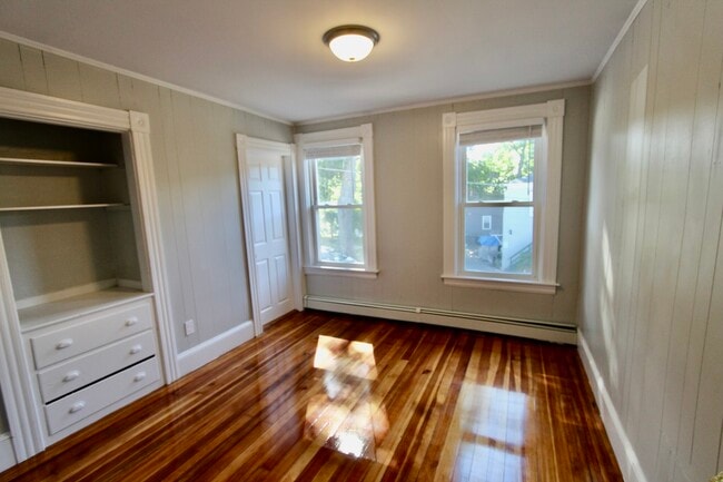 Photo - 248 Cross St Unit 1