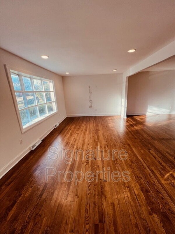 Photo - 936 Weaver Ave