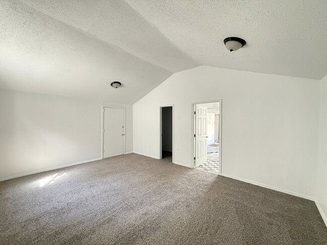 Photo - 3132 NW 16th St