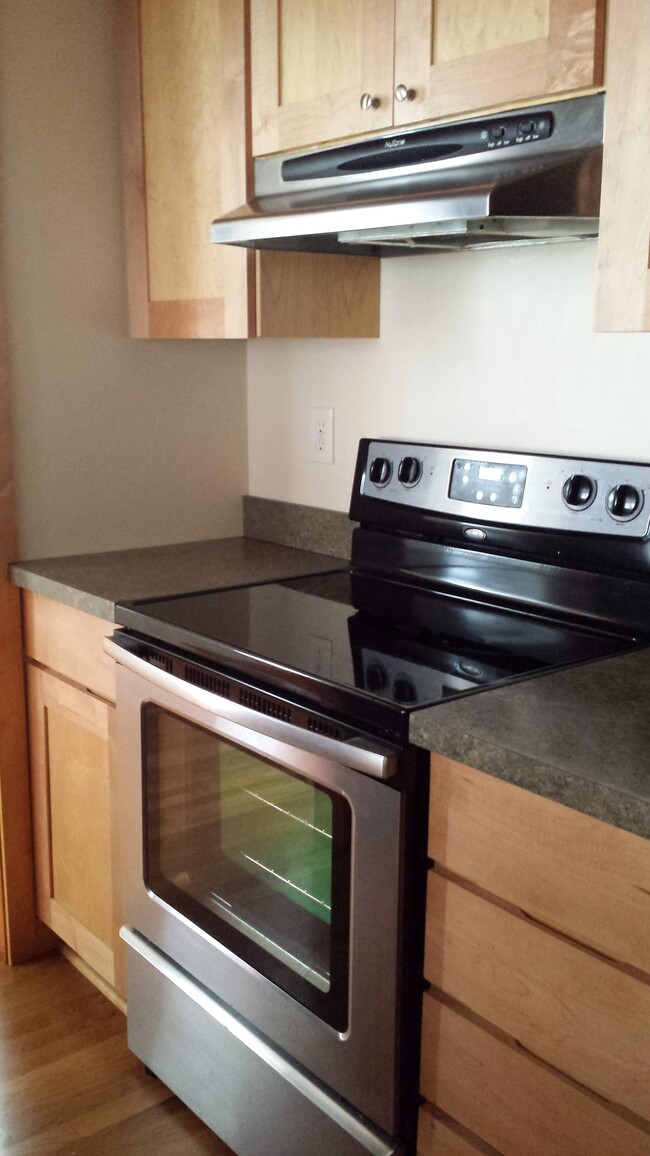 Photo - 5789 Pershing Ave Unit 202