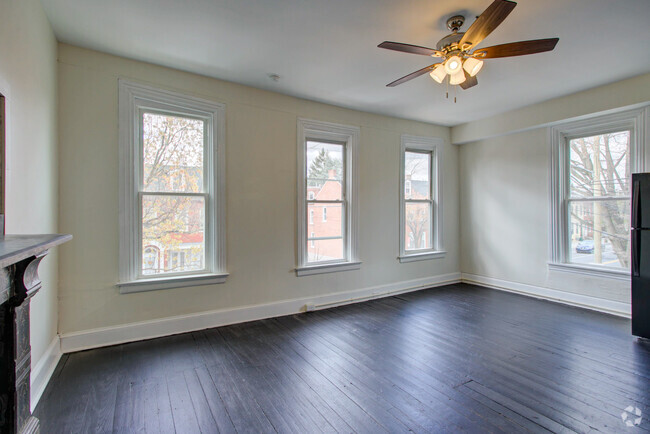 Building Photo - 403 Lancaster Ave Rental