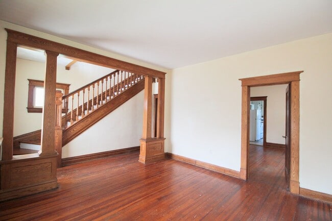 Photo - 609 Collicello St