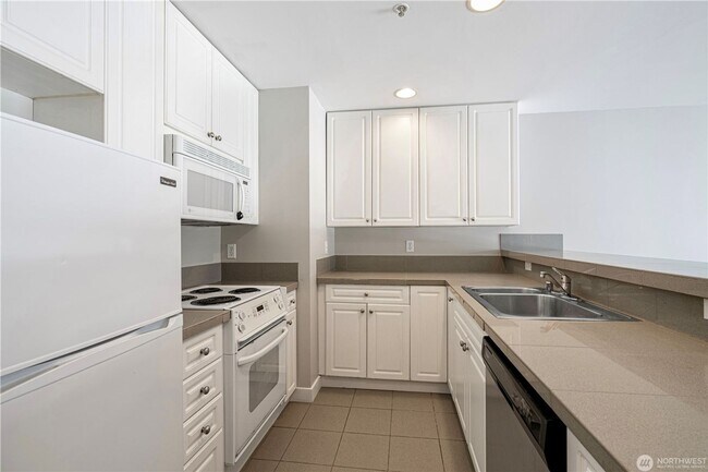 Photo - Top-Floor Condo with Office/Den + Private ...