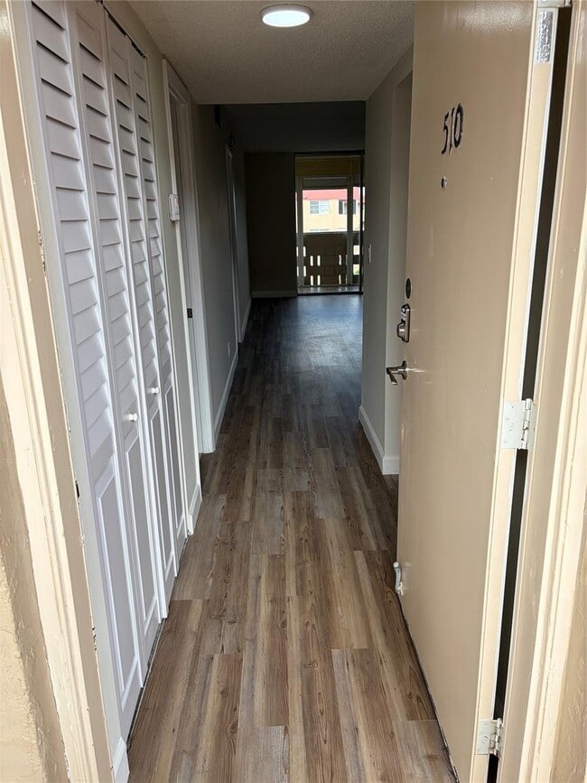 Building Photo - 408 NW 68th Ave Unit 510