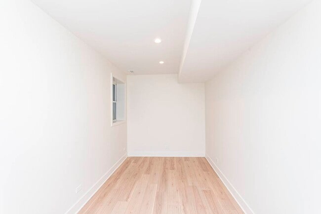 Photo - 2825 N Rockwell St