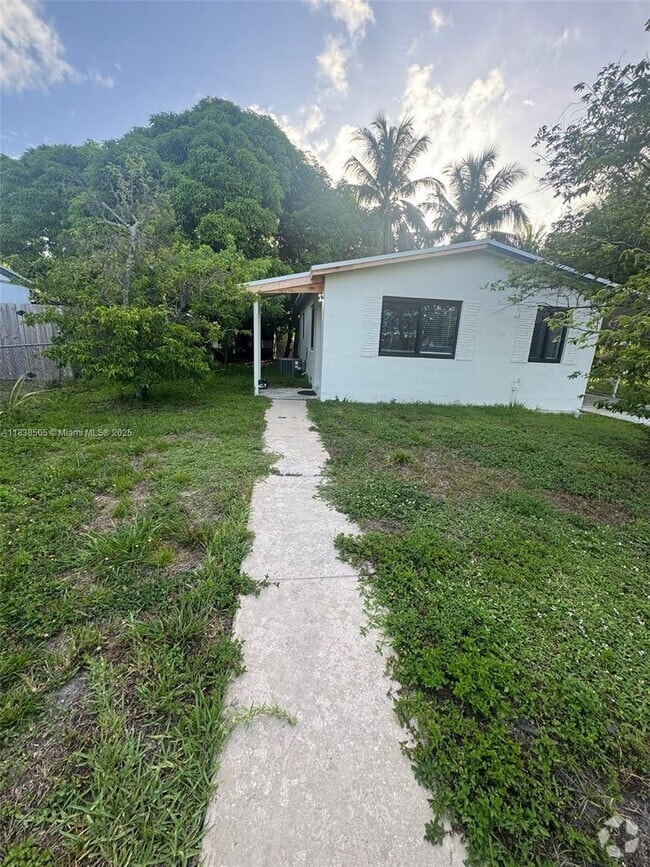 Building Photo - 891 NW 33rd Terrace Rental