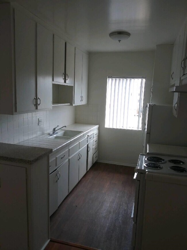 Photo - 3735 Cardiff Ave