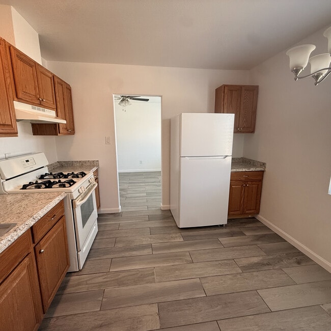 Building Photo - 1510 W Orange Ave Unit 1510 Orange Avenue