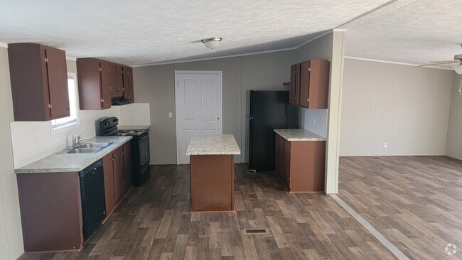 Building Photo - 32720 Carolee Cir Rental