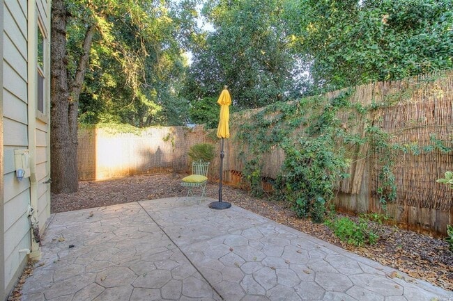 Photo - 1,812 Square Foot Two level 3 bedroom  2.5...