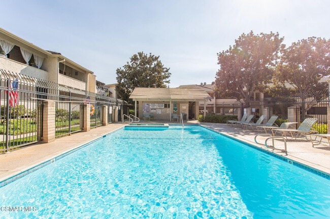 Photo - 1912 Heywood St