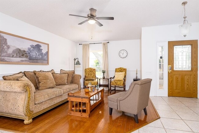 254 Oak Park Pl