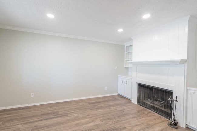 Photo - Newly renovated 3 bed, 2 bath! Great location! Schedule a tour today!