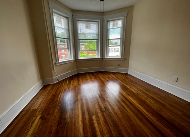 Photo - 878 Huntington Ave