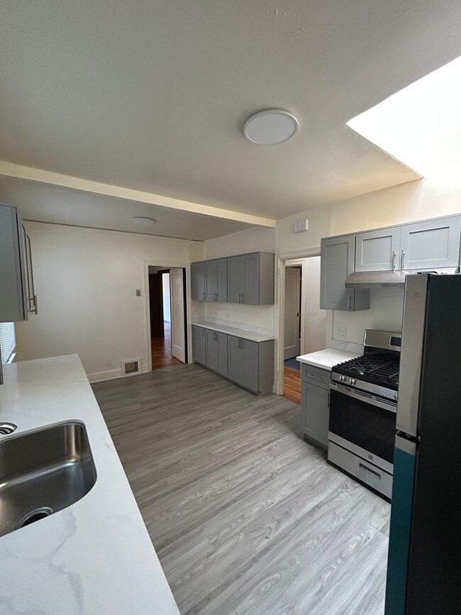 Photo - 1862 20th Ave