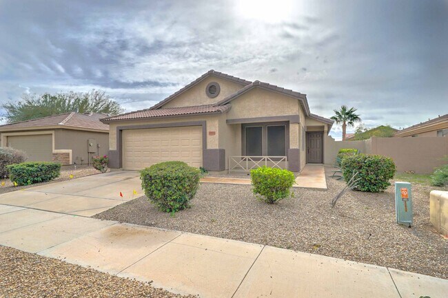 17511 W Ocotillo Ave