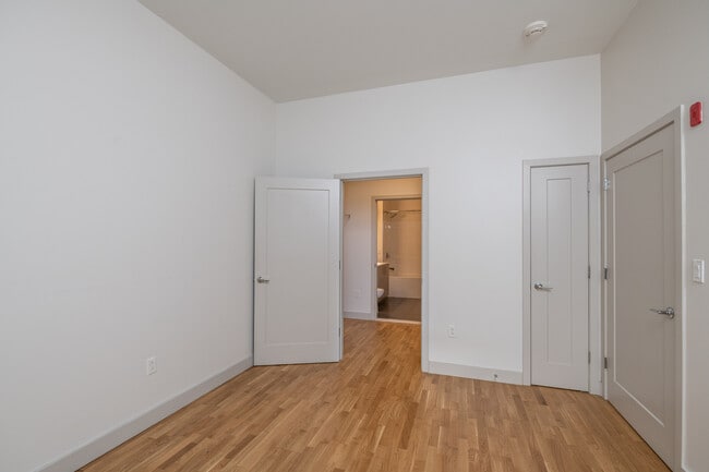 Photo - 320 D St Unit 115