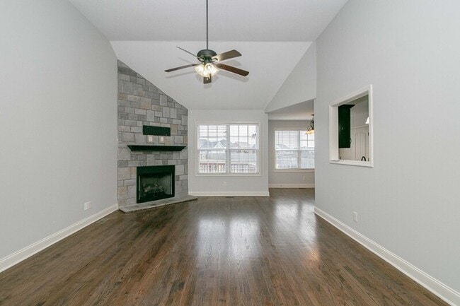 Photo - 2329 Spike Ct