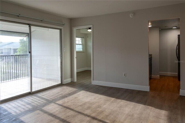 Photo - 847 Sky Lake Cir Unit C