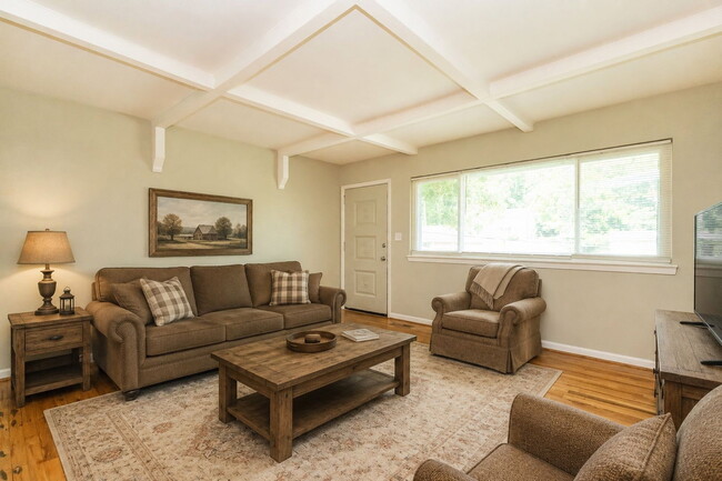Photo - 1720 S Seminole Dr