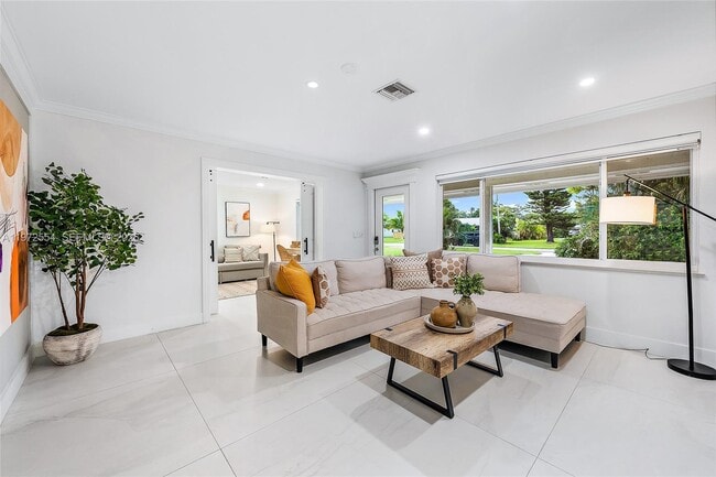 Photo - 4912 S Kay St