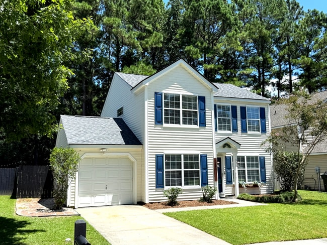 Photo - 1392 Water Edge Dr