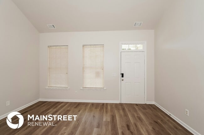 Photo - 260 Morning Mist Ln