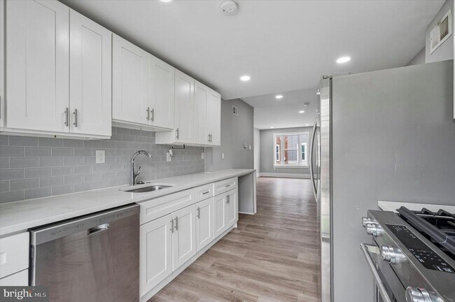 Photo - 1512 S Bailey St