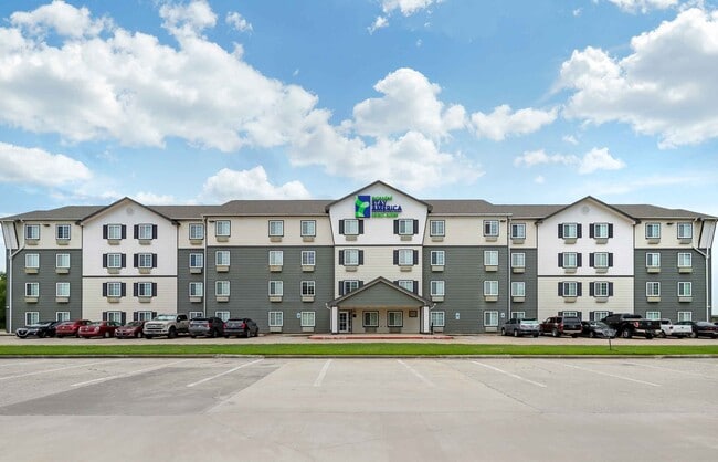 Furnished Studio-Beaumont