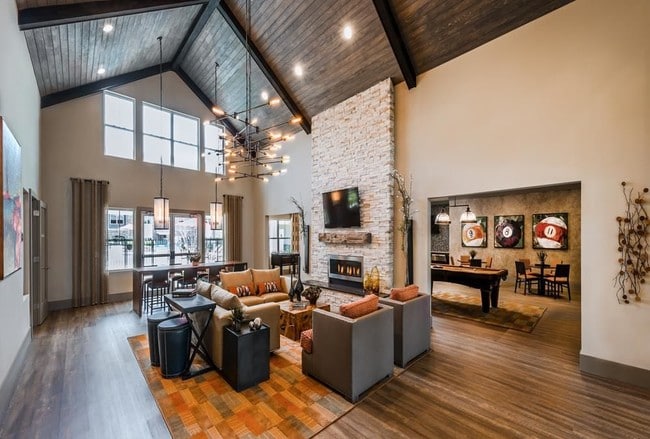 The Reserve at the Boulevard apartments — community photo