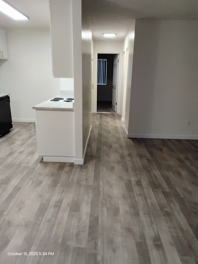 2x1 Entrance