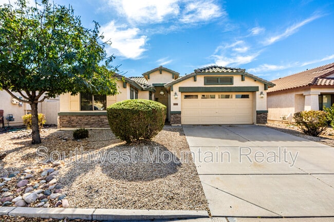 Photo - 38426 N Beverly Ave