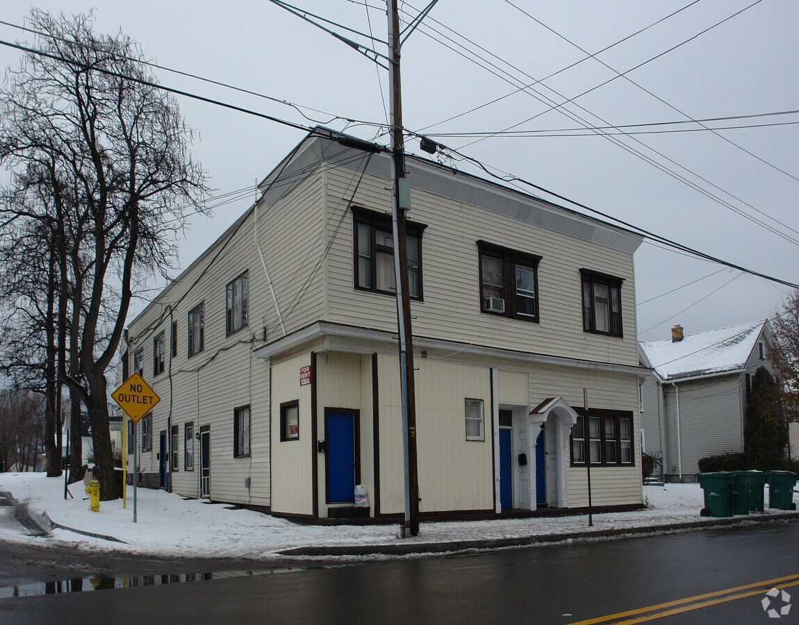 Photo - 524-528 Emerson St