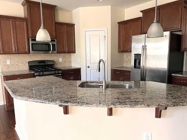 Photo - 716 Silver Stream Ln