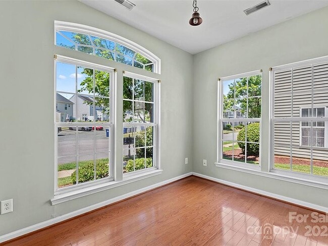 Photo - 4235 Coulter Crossing