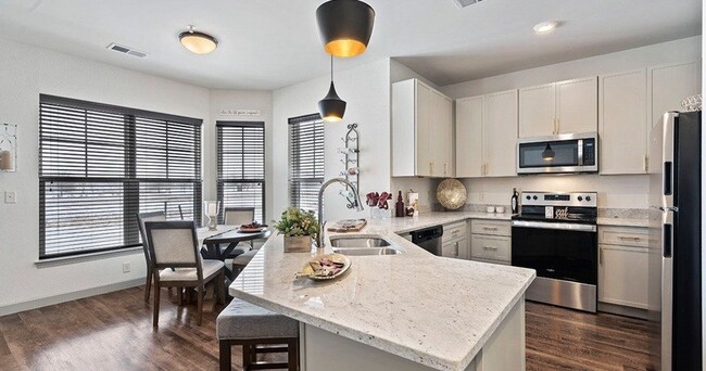 Photo - The Villas at Ridgeview Falls Apartments