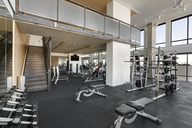 Photo - Edit at River North