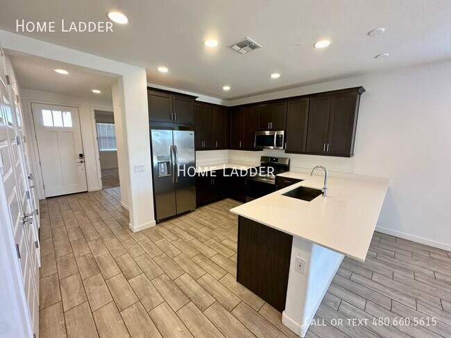 Photo - 23083 E Pegasus Pkwy