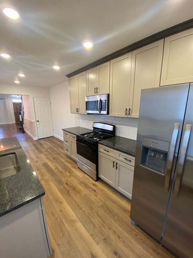 Photo - Gorgeous 3 BR 2.5 BA Townhouse in Thriving...