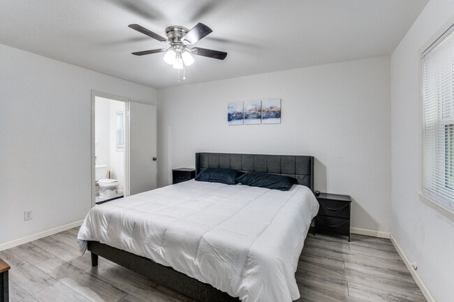 Photo - 5155 Trail Lake Dr