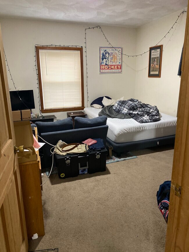 Photo - 167 College Ave