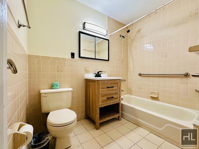 Photo - ELY AVENUE Unidad 1