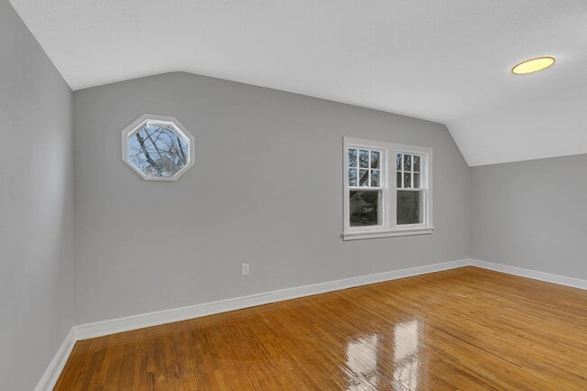 Photo - 355 Central Ave N