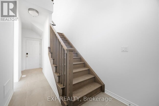 Photo - 88 Avani Ave