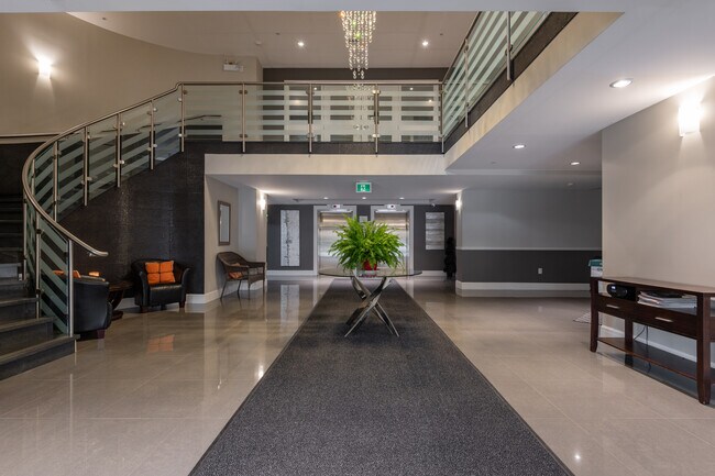 Photo - Royal Gardens