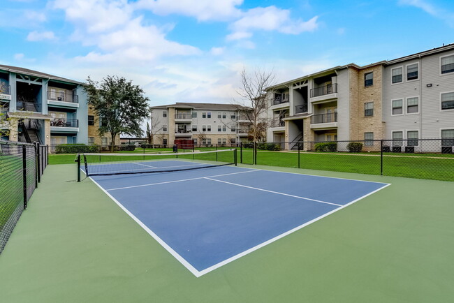 Photo - Oasis at Plum Creek Apartments