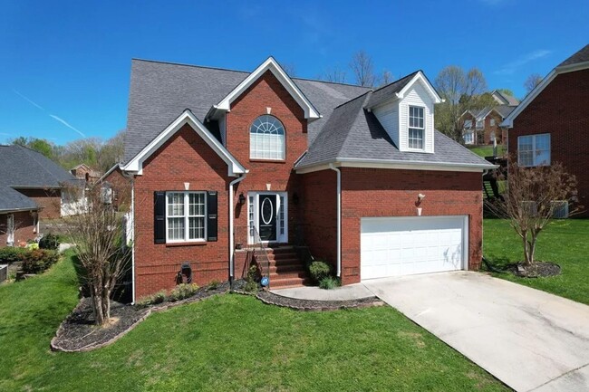 Beautiful Brick Home - Beautiful Brick Home