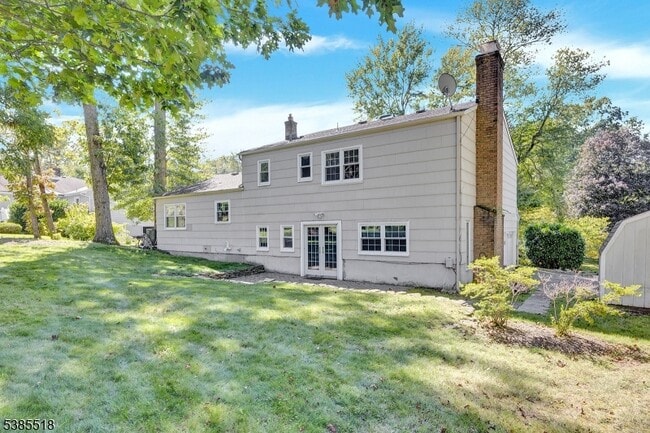 Photo - 42 Stonewyck Rd